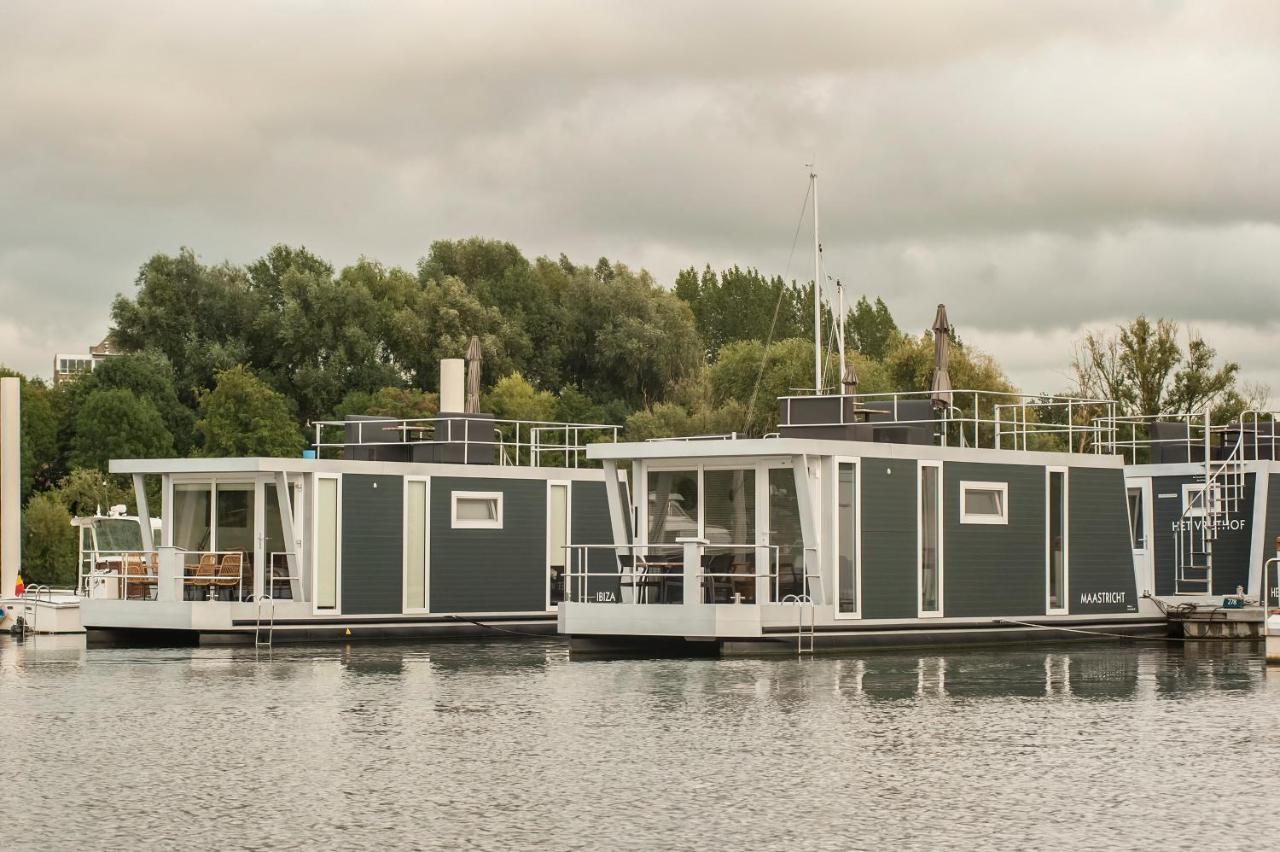 Vila Tiny Floating House Ibiza Maastricht Exteriér fotografie